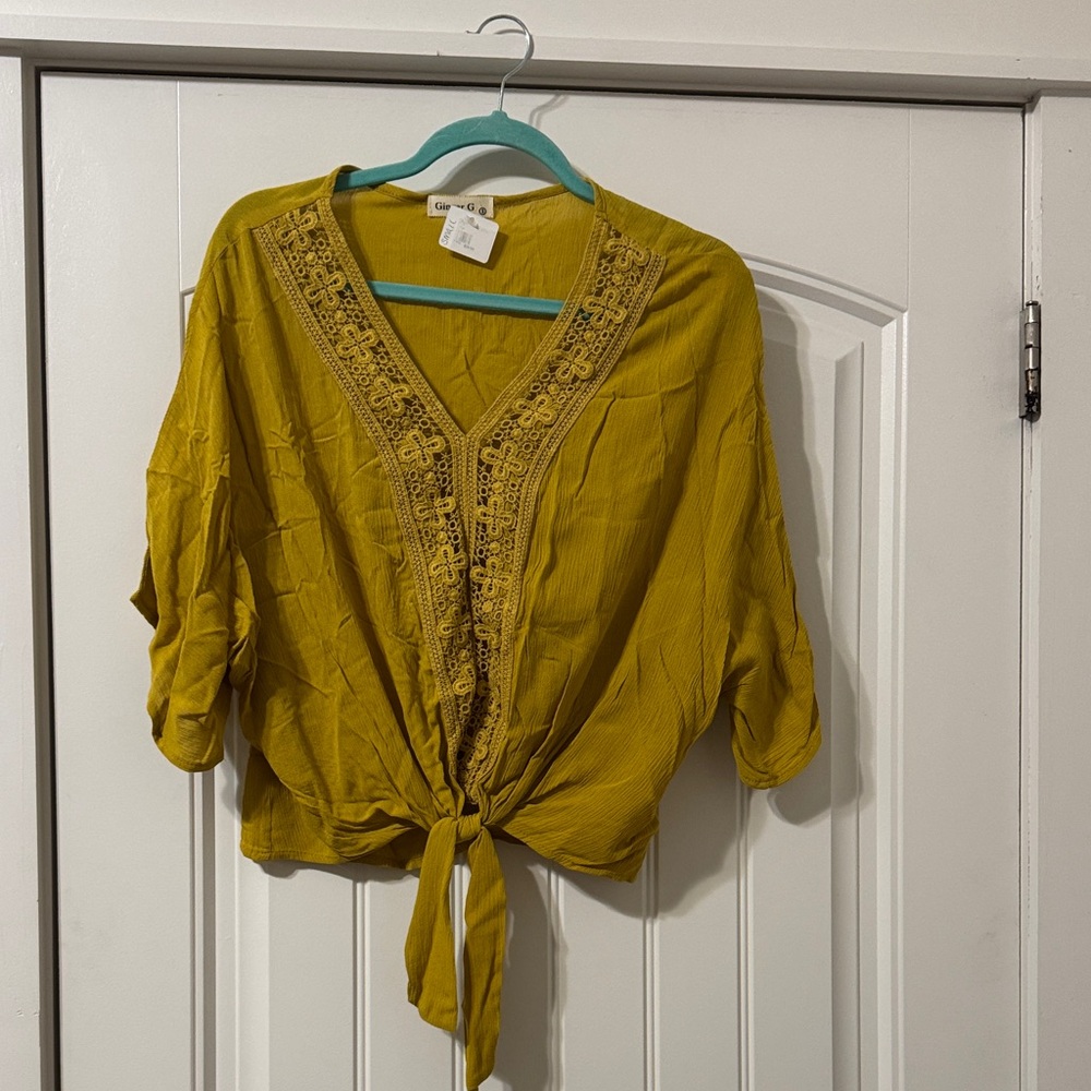 Ginger G Gold Blouse with Lace Detail